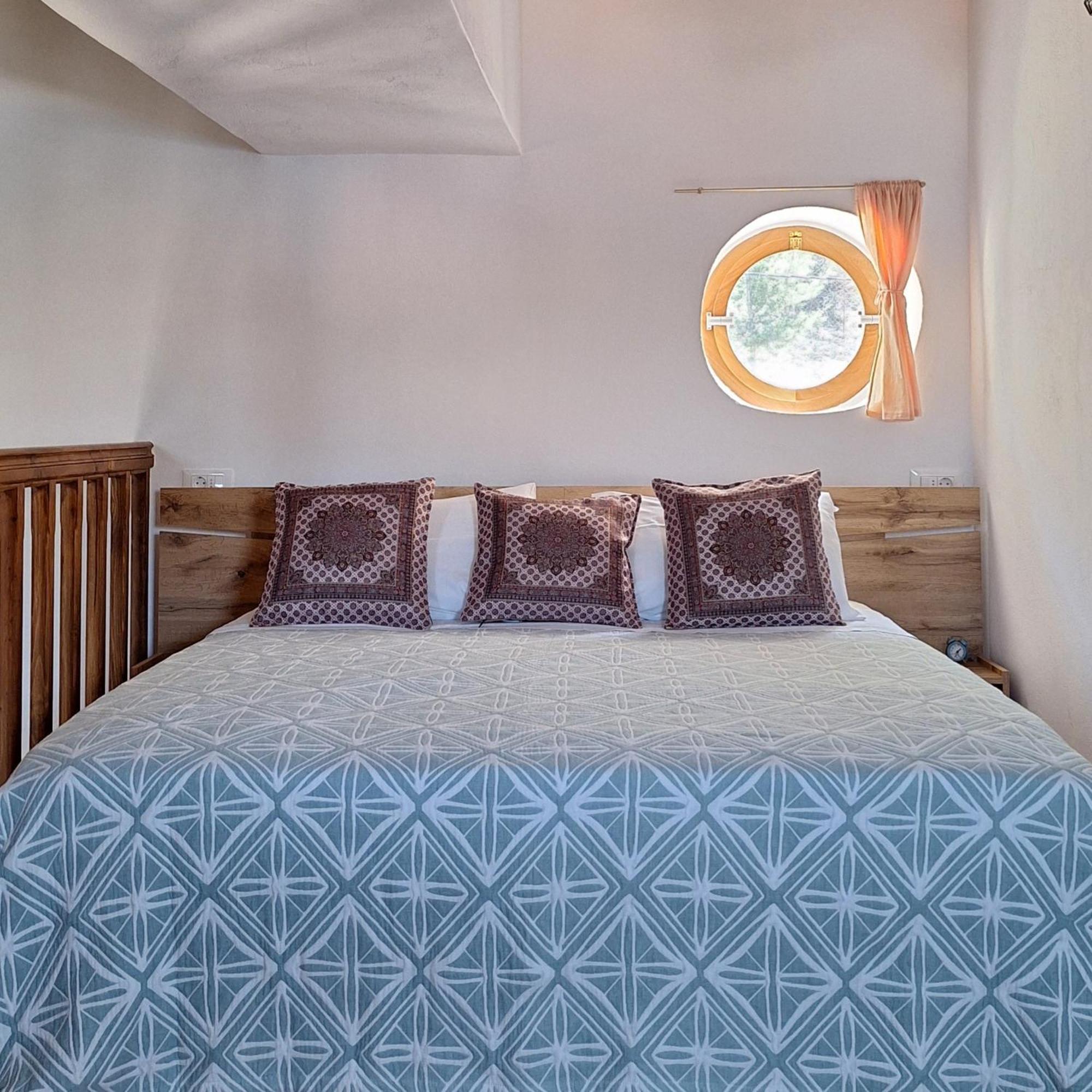 To Pefko - Mezzanines - Apartmán Meyísti